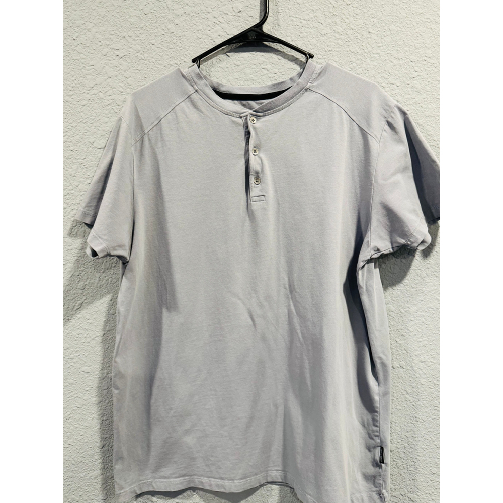 Kenneth Cole Men's T-Shirt, Size Large, Light Blue/Gray - Picture 2 of 8
